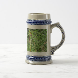 Jarra De Cerveza Pine Needles de Kenneth Yoncich