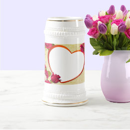 Jarra De Cerveza Rosas y marco cardíaco añaden su foto