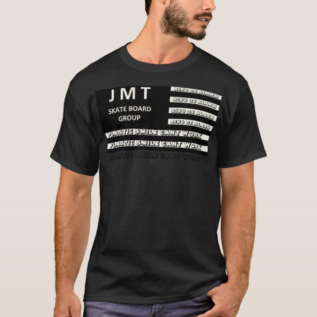 JMT. SONRISA DE PLÁSTICO NO FUNCIONA Camiseta oscu (Anverso)