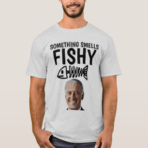 JOE BIDEN ALGO HUELE CAMISETAS DE PESCADO