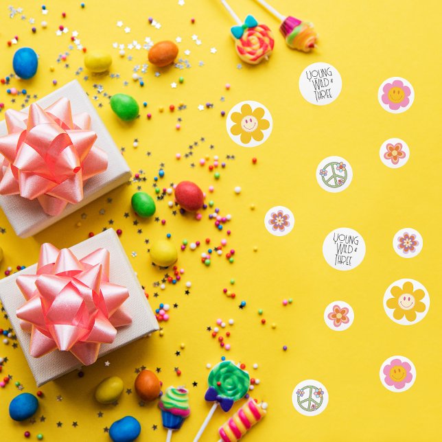 Joven, salvaje y tres | Kid B-Day Confetti | Sonri (Subido por el creador)