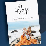 JOY escritura moderna de tarjetas de vacaciones<br><div class="desc">Un diseño moderno y elegante con letras JOY,  deseando un estilo a sus seres queridos. Moderno y elegante. Tu foto en el patrón de respaldo actual o posterior. Tu foto en el frente. DISFRUTE de las letras de caligrafía de las tarjetas de vacaciones modernas.</div>