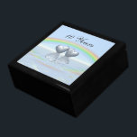 Joyero 10.º Aniversario de los Corazones Tin<br><div class="desc">Caja de regalo con mi diseño original de dos corazones de estaño o aluminio flotando en el agua bajo un arcoiris. El texto del personalizable dice "10 años".</div>