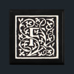 Joyero Monograma de cosecha de vintage F Letra Art Nouvea<br><div class="desc">Letras Art Nouveau - Monogramas del Movimiento de Artes y Artesanías Esta carta F es un adorable monograma rebuscado creado en 1901, y publicado en un conjunto de libros. El monograma F está rodeado por un maravilloso patrón de vid dibujado a mano, muy en el estilo de los patrones art...</div>