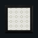 Joyero Patrón continuo letón<br><div class="desc">Patrón antiguo de latvina gris</div>