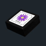 Joyero Purple Daisy Boda Keepsake<br><div class="desc">Sólo una margarita margarita,  morada con texto de personalizable. Un gran placer para los regalos de los chicas de flores y las damas de honor.</div>