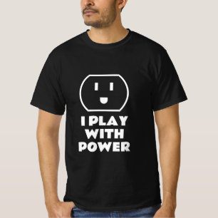 Juego con camiseta con energía divertida para elec