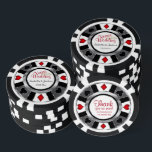 Juego De Fichas De Póquer Estilo casado de Las Vegas<br><div class="desc">Chips de Poker estilo Casino. Casado en Las Vegas. Con un diseño rojo profundo, plateado, blanco y negro. ✔ NOTA: ¡SÓLO CAMBIA LAS ÁREAS DE PLANTILLA NECESARIAS! 😀 Si es necesario, puede eliminar el texto y empezar a agregar de nuevo el texto y la fuente que desee. 📌 Si necesita...</div>