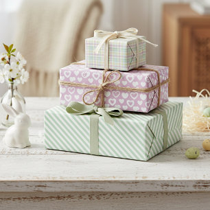 Juego de hojas de papel de regalo a cuadros elegan
