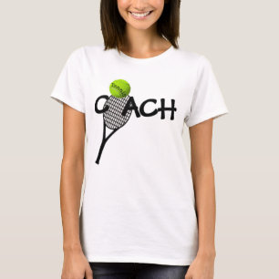 Juego de pelota del tenis del coche de la camiseta