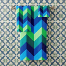 Juego de toallas de baño con chevrones ombre azul 