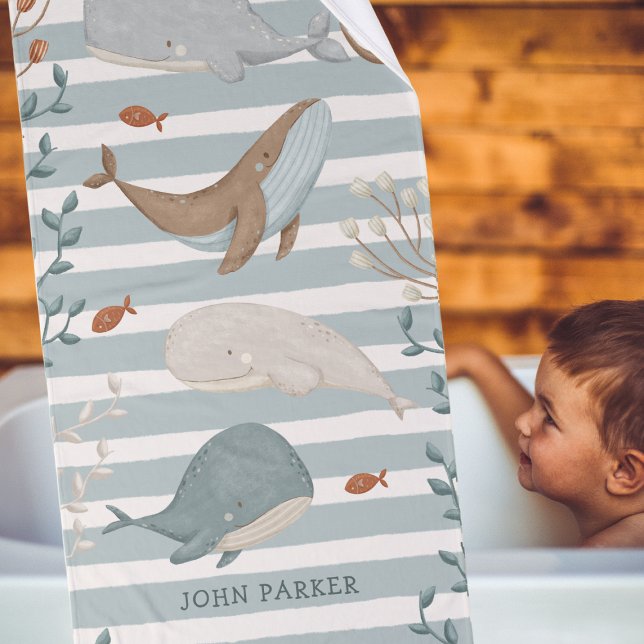 Juego de toallas de raya de ballenas con nombre (Subido por el creador)