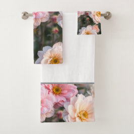 Juego de toallas florales rosa y blanco