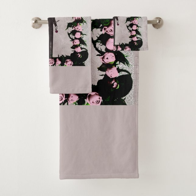 Juego de toallas románticas (In situ)