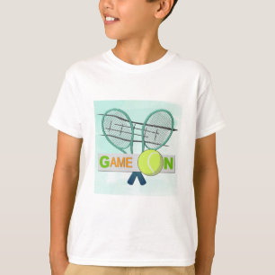 Juego en la camiseta del tenis