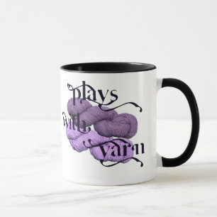 Juegos con la taza del hilado para los calceteros