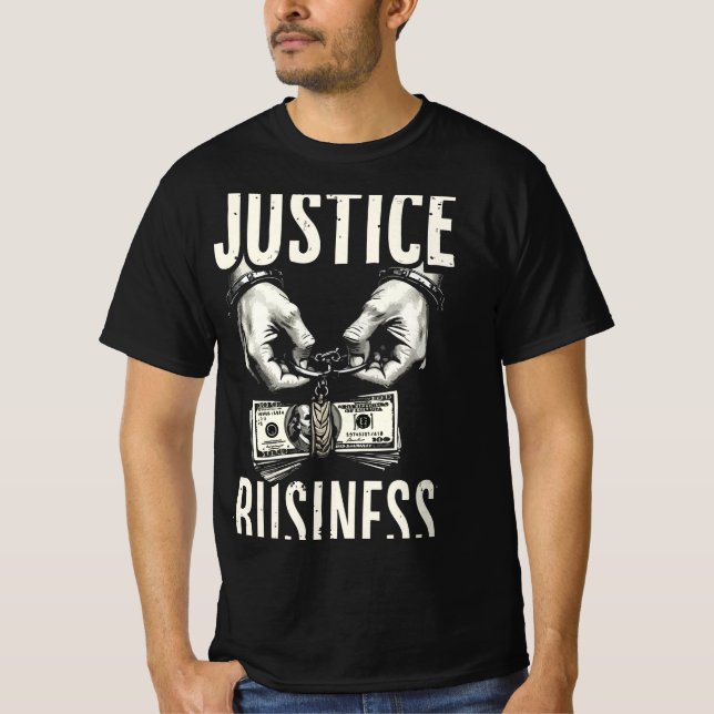 Justicia a la Venta – Camiseta de Comentario Socia (Anverso)