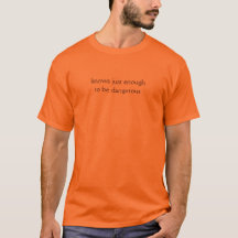 Justo lo suficiente para ser una camiseta de luz p