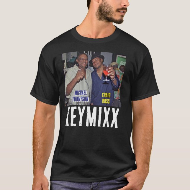 KEYMIXX. / TST Camiseta básica oscura (Anverso)