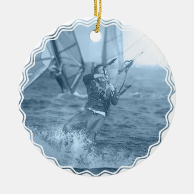 Kiteboarders con el ornamento de los Windsurfers (Frente)