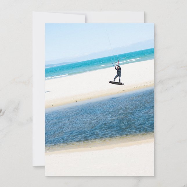 Kitesurfer aumenta el aire (Anverso)