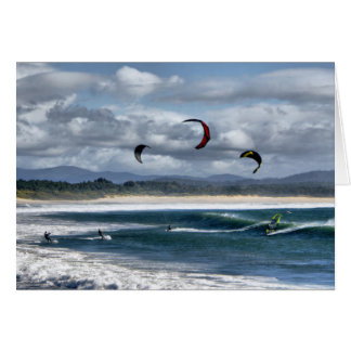 Kitesurfing en la playa