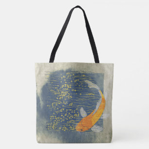 Koi en la bolsa de asas Sunlit del agua