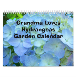 La abuela ama el calendario del jardín de los
