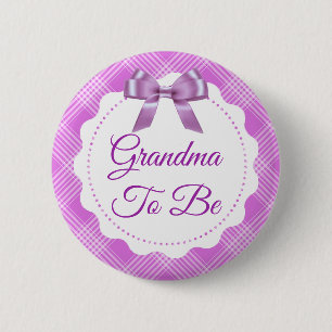 La abuela morada y la mecha serán un botón