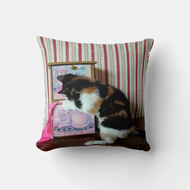 La almohada de accesorios de moda de Leilani (Anverso)