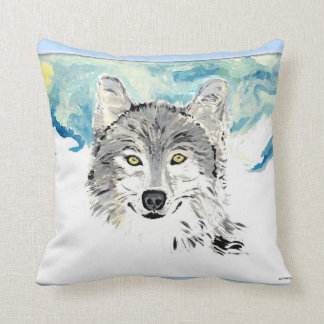La almohada de tiro del lobo del invierno