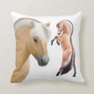 La almohada noruega del caballo del fiordo