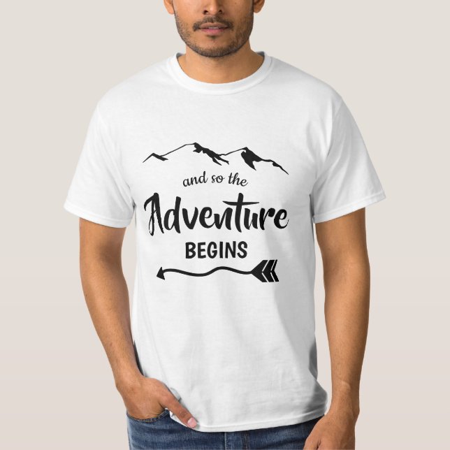 La aventura empieza con la camiseta de moda (Anverso)