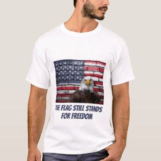 La bandera aún representa la camiseta de la libert