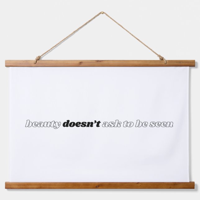 La belleza no le pregunta a la madera con tapices  (Anverso )