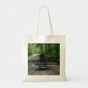 La bolsa de asas con la cita de Thoreau y la foto