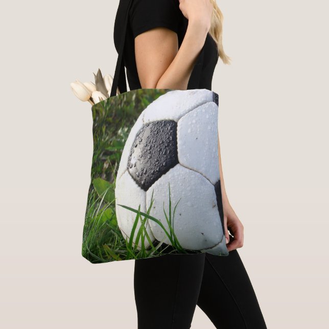 La bolsa de asas de la mamá del fútbol del equipo (Detalle)