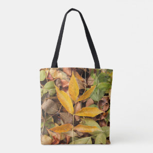 La bolsa de asas de las hojas de otoño