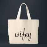 La bolsa de asas de Wifey<br><div class="desc">¡La bolsa de asas perfecta para un fiesta del bachelorette o un recién casado durante su luna de miel!</div>
