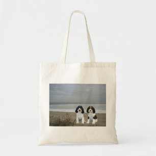 La bolsa de asas del perro de aguas de saltador
