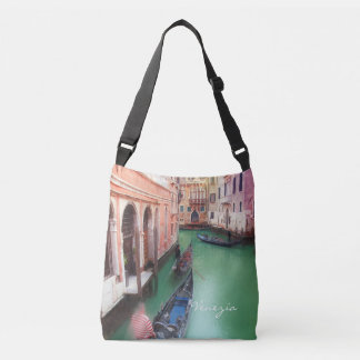 La bolsa para transportar cadáveres cruzada de