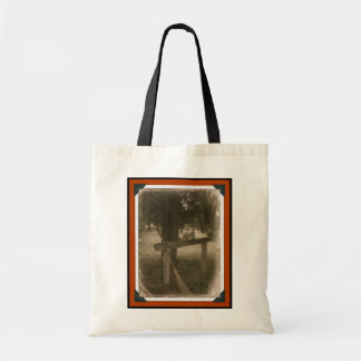 La Bolsa Tote de The Witching Post