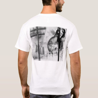 La camisa del instalador de líneas