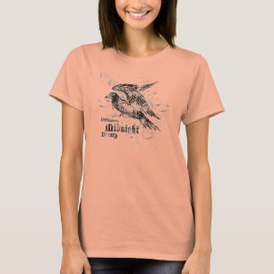 La camisa ligera de las mujeres del cuervo