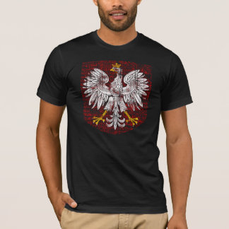 La camisa oscura de los hombres polacos de Eagle