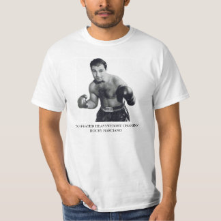 La camisa rocosa de la actitud del ataque con cita