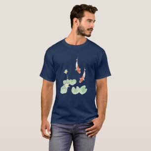 La camiseta azul oscura de los hombres de Koi Pond
