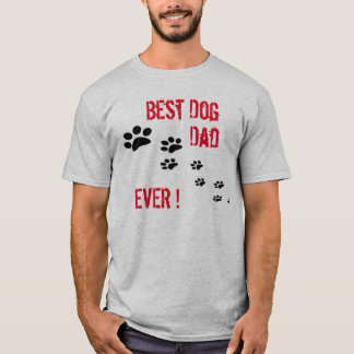 La camiseta básica de los hombres