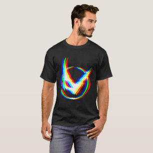 La camiseta básica de los hombres negros de la