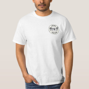 La camiseta blanca de los pequeños hombres del